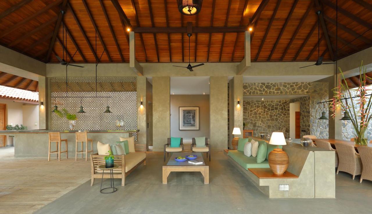 Kirana - A Santani Villa بينتوتا المظهر الخارجي الصورة